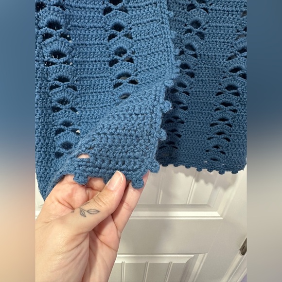 Blue hand knit + crochet vest - Picture 2 of 3